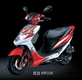 VP 125 (陶磁碟剎 賽道版) 限紅白、綠白領牌車，按一下看放大圖